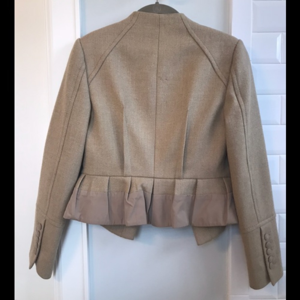 Classy Wool Button Down Blazer! - image 3